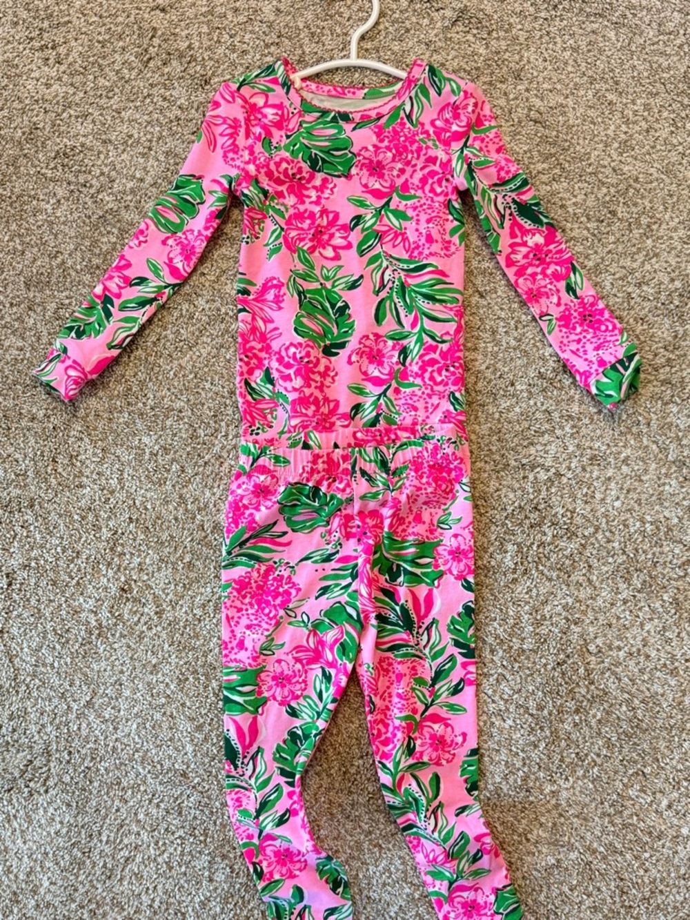 2 Lilly Pulitzer Girls Floral Long-Sleeve Pajama Sets - Pink & Green - Picture 3 of 8